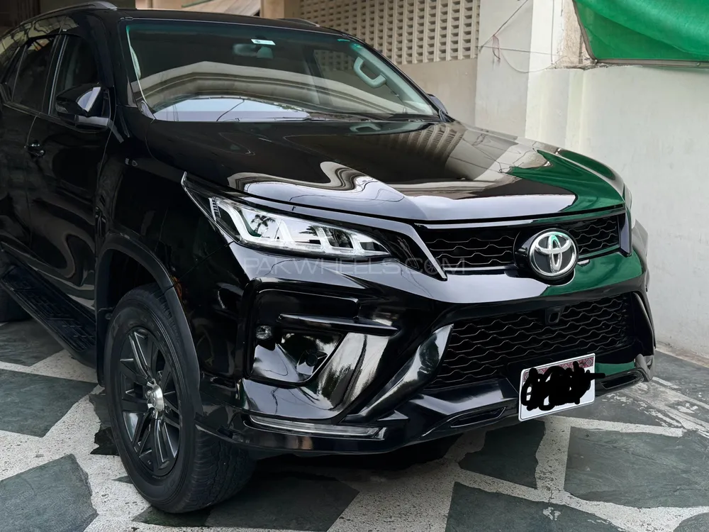 Toyota Fortuner 2018 for sale in Lahore