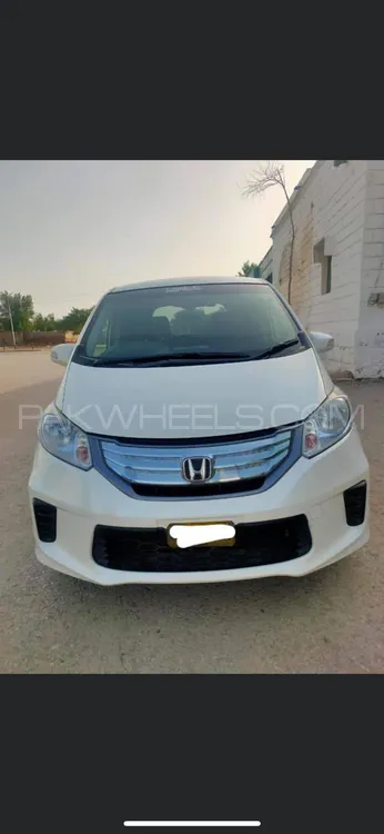 Honda Freed 2013 for Sale in Hyderabad Image-1