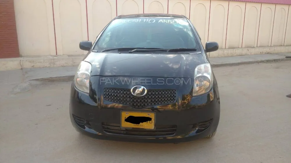 Toyota Vitz 2007 for Sale in Karachi Image-1