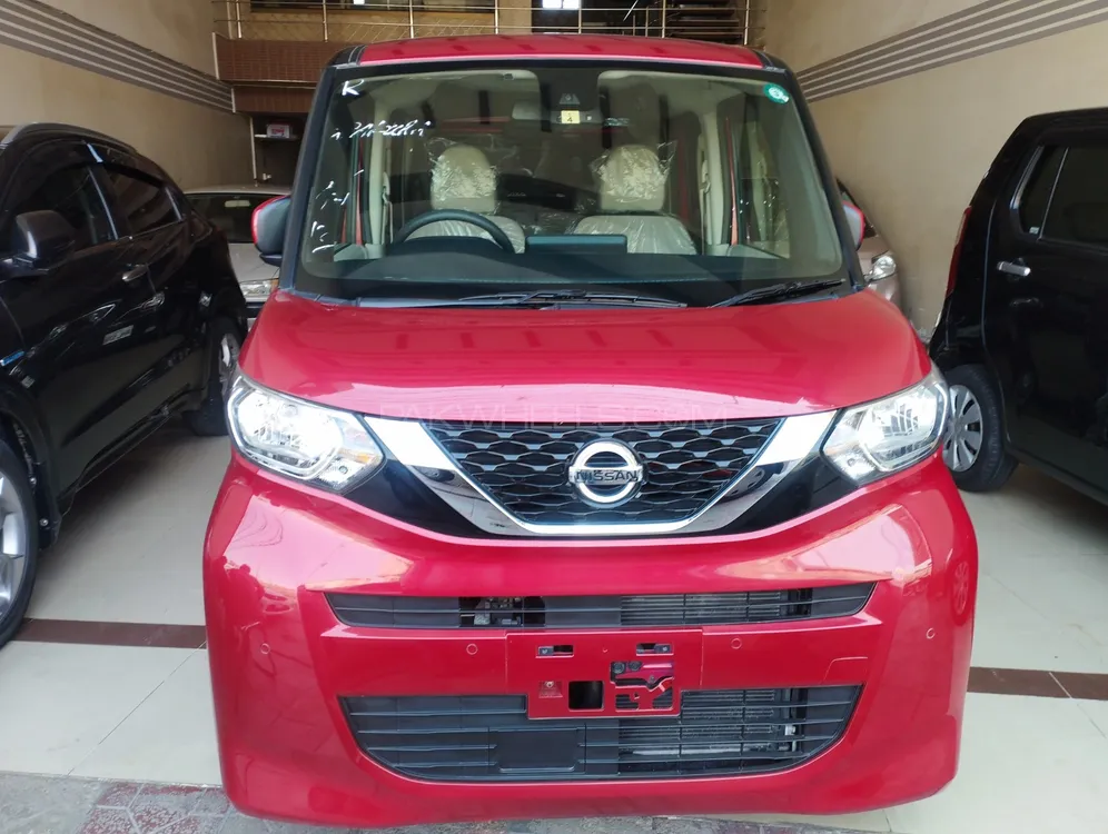 Nissan Roox 2020 for Sale in Multan Image-1