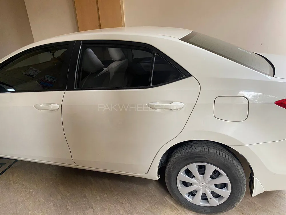 Toyota Corolla 2017 for Sale in Sahiwal Image-1