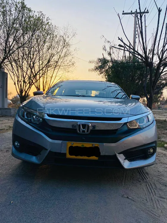 Honda Civic 2018 for Sale in Bahawalpur Image-1