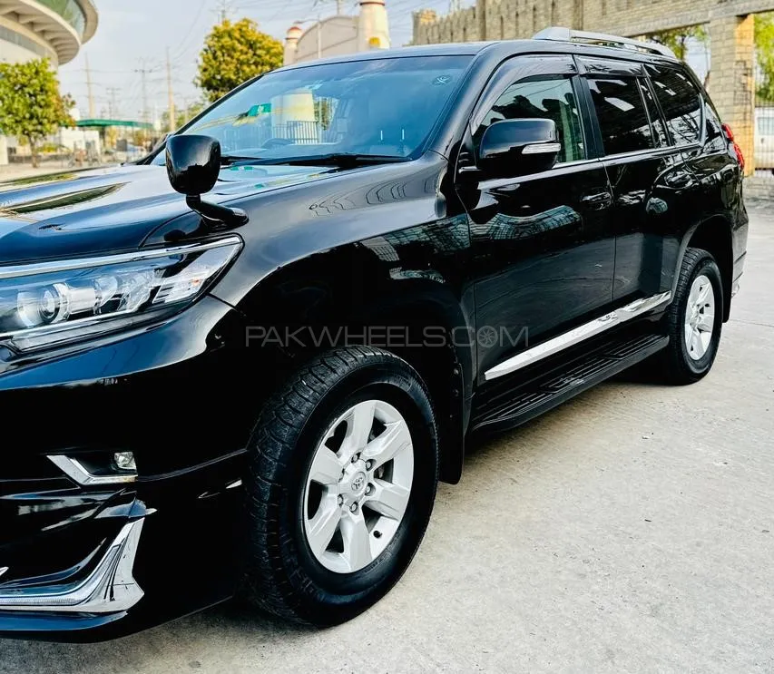 Toyota Prado 2015 for Sale in Rawalpindi Image-1