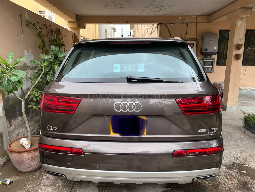 Audi Q7 2018 for sale in Karachi