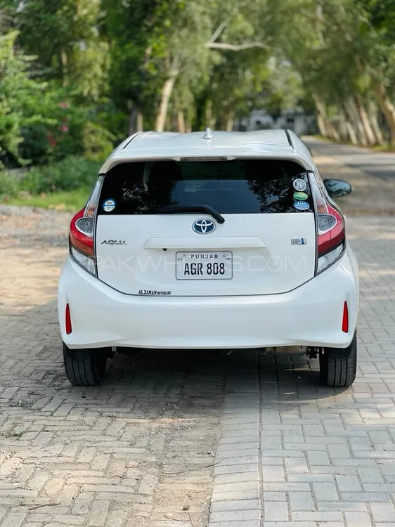 Toyota Aqua 2018 for Sale in Sheikhupura Image-1