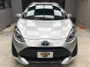 Toyota Aqua L 2017 for Sale