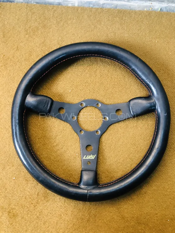 Steering Wheel Image-1