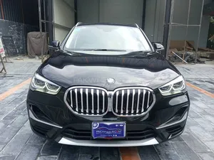 BMW X1 sDrive18i 2022 for Sale