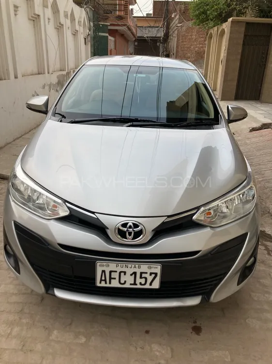 Toyota Yaris 2021 for Sale in Depal pur Image-1