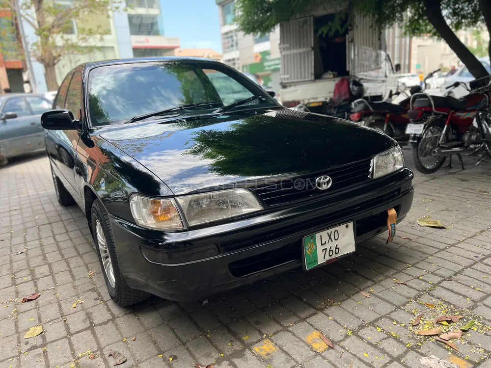 Toyota Corolla 2000 for Sale in Lahore Image-1