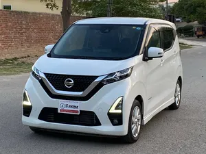 Nissan Dayz Highway star S hybrid X pro pilot 2022 for Sale