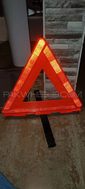 Car Safety Triangle  Kit Road Emergency Warning Reflector Image-1