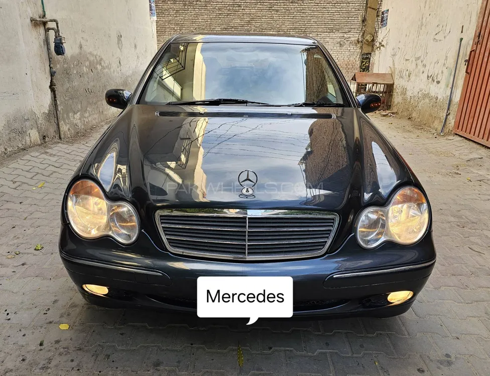 Mercedes Benz C Class 2001 for Sale in Bahawalpur Image-1