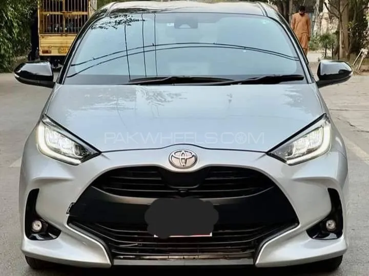 Toyota Yaris Hatchback 2022 for Sale in Lahore Image-1