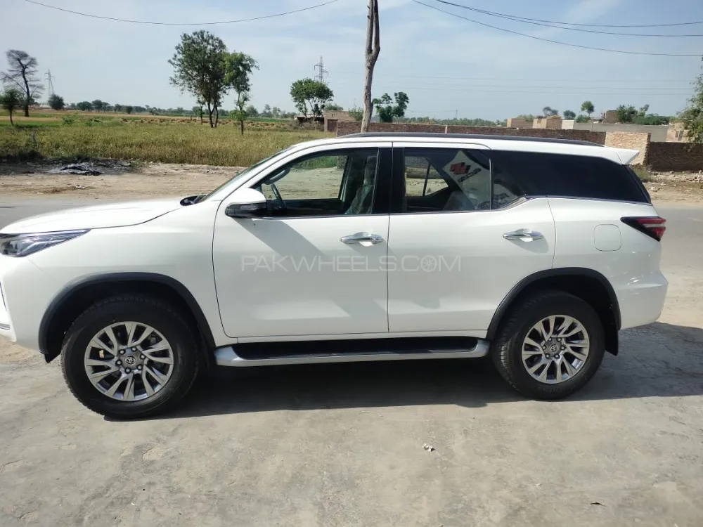 Toyota Fortuner 2021 for sale in Lahore