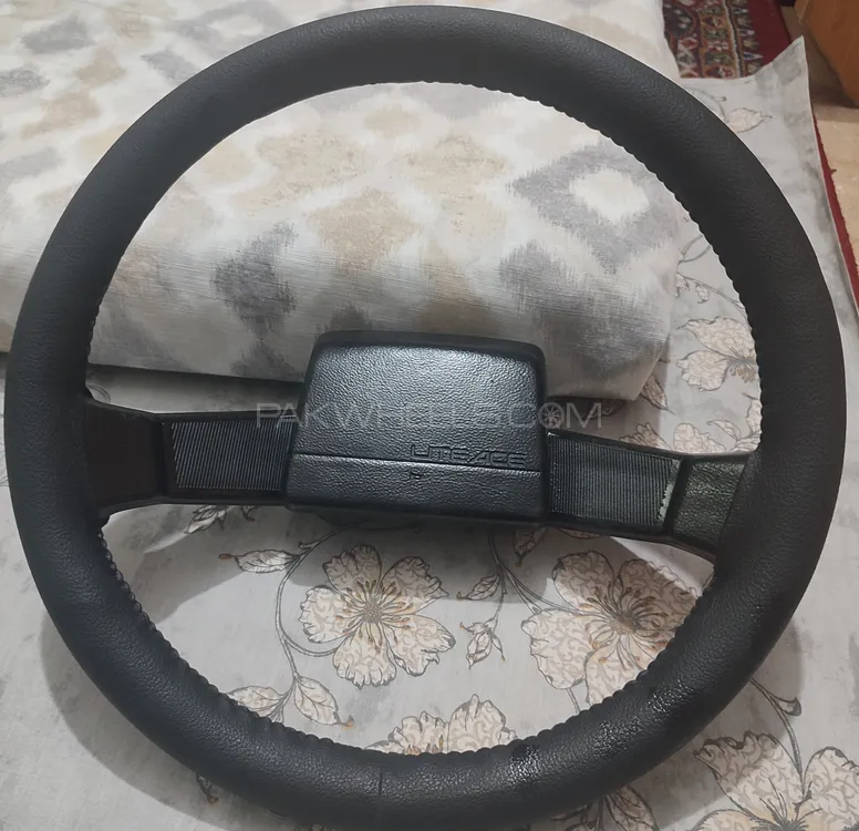Steering Wheel for TOYOTA Cars Image-1