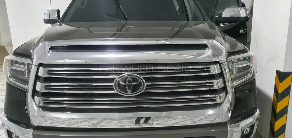 Toyota Tundra 2018 for Sale in Karachi Image-1