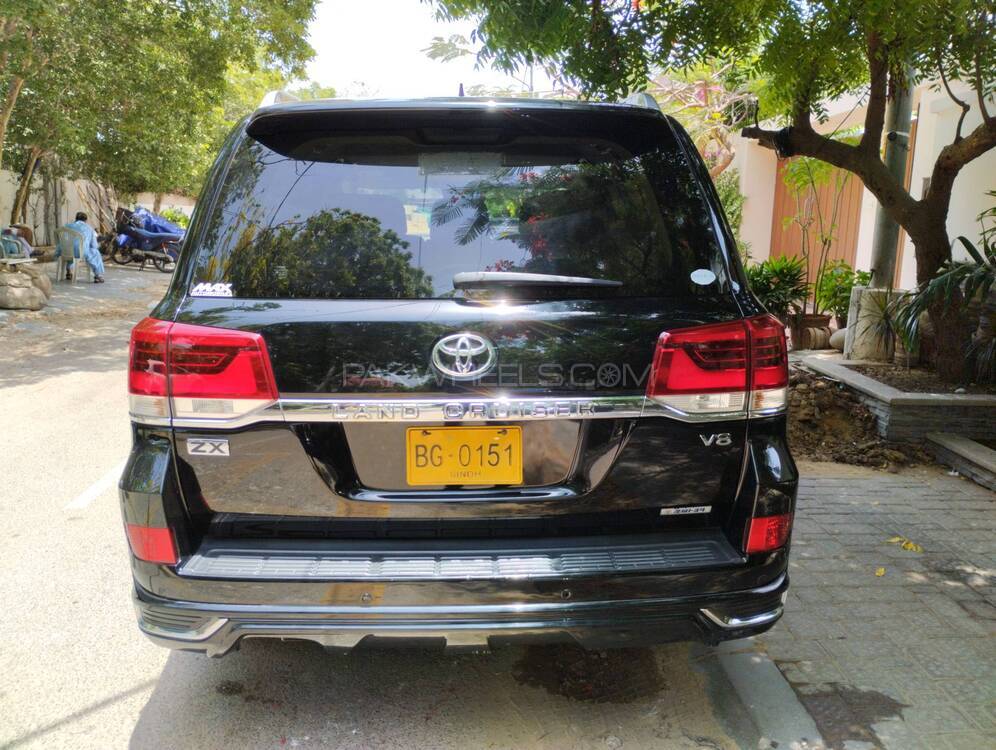 Car Inspection Report - Used Toyota Land Cruiser ZX 2015