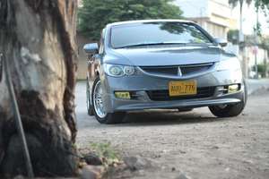 Honda Civic - 2011