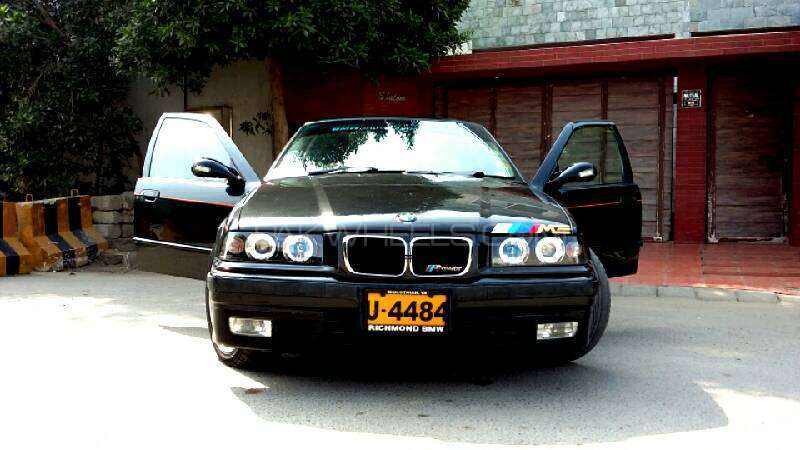 BMW 3 Series - 1992  Image-1