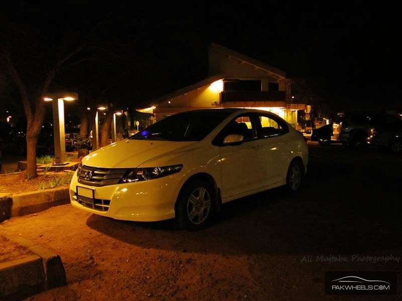 Honda City - 2009 White Arrow Honda City - 2009 White Arrow Image-9