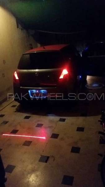 Suzuki Swift - 2011  Suzuki Swift - 2011  Image-3