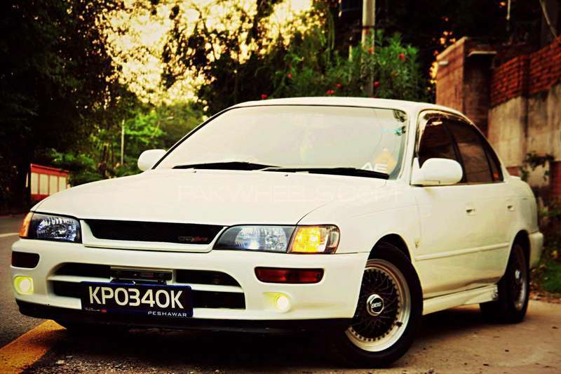 Toyota Corolla - 1994 SE G Image-1