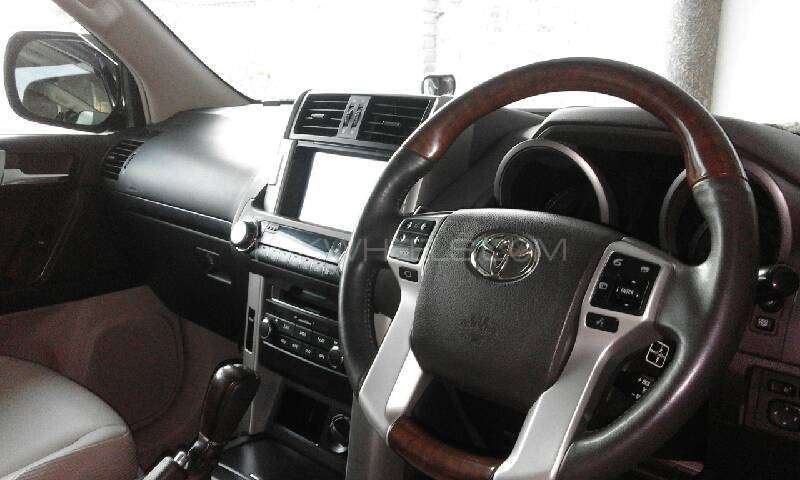 Toyota Prado - 2010  Toyota Prado - 2010  Image-9