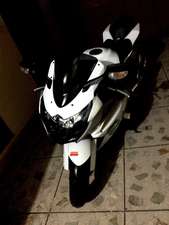 سوزوکی GSX-R1000 - 2009