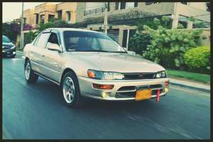 Toyota Corolla - 1995