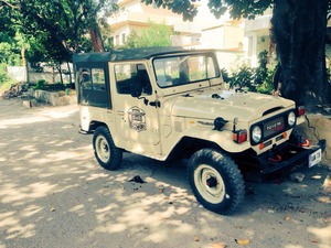 Toyota Land Cruiser - 1984