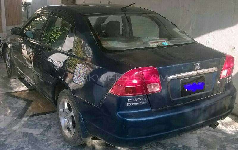 Honda Civic - 2002  Honda Civic - 2002  Image-2