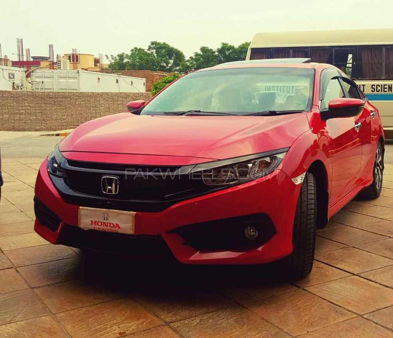 Honda Civic - 2016  Honda Civic - 2016  Image-2