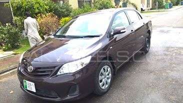 Toyota Corolla - 2012  Toyota Corolla - 2012  Image-3