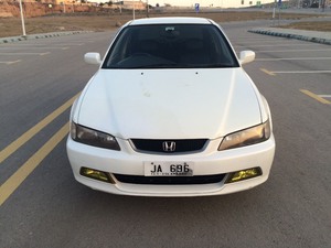 ہونڈا اکارڈ - 2002