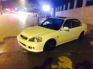 ہونڈا سوک - 2000