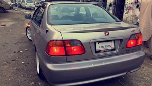 ہونڈا سوک - 2000