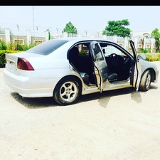 ہونڈا سوک - 2002
