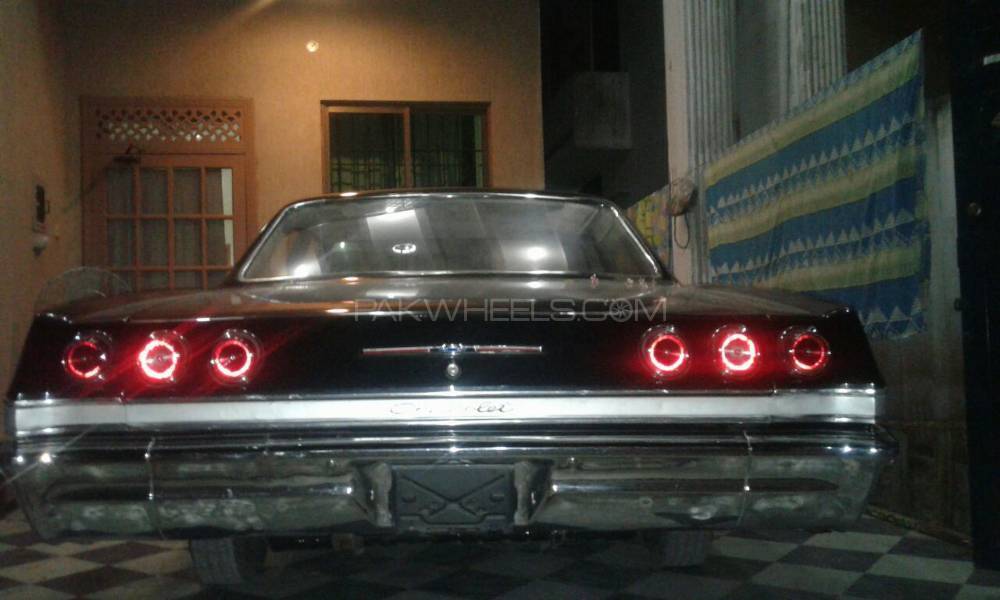 Chevrolet Impala - 1965  Chevrolet Impala - 1965  Image-2