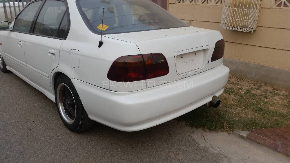 ہونڈا سوک - 1999  ہونڈا سوک - 1999  Image-2