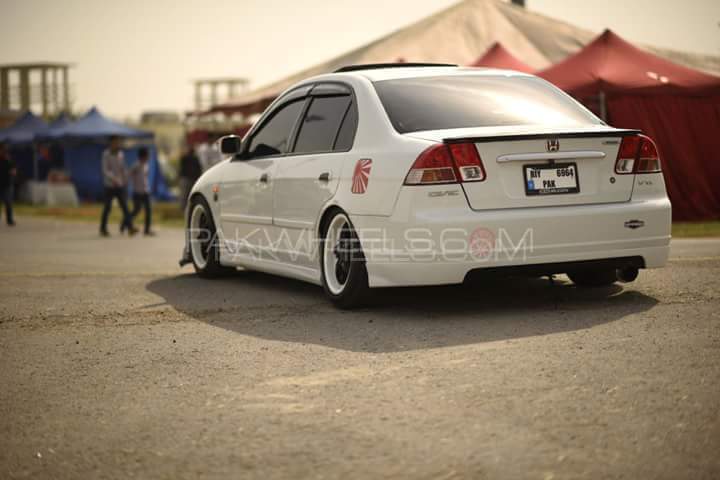 Honda Civic - 2002  Honda Civic - 2002  Image-2