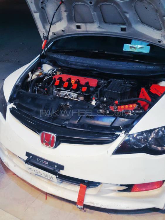 ہونڈا سوک - 2009  Image-1