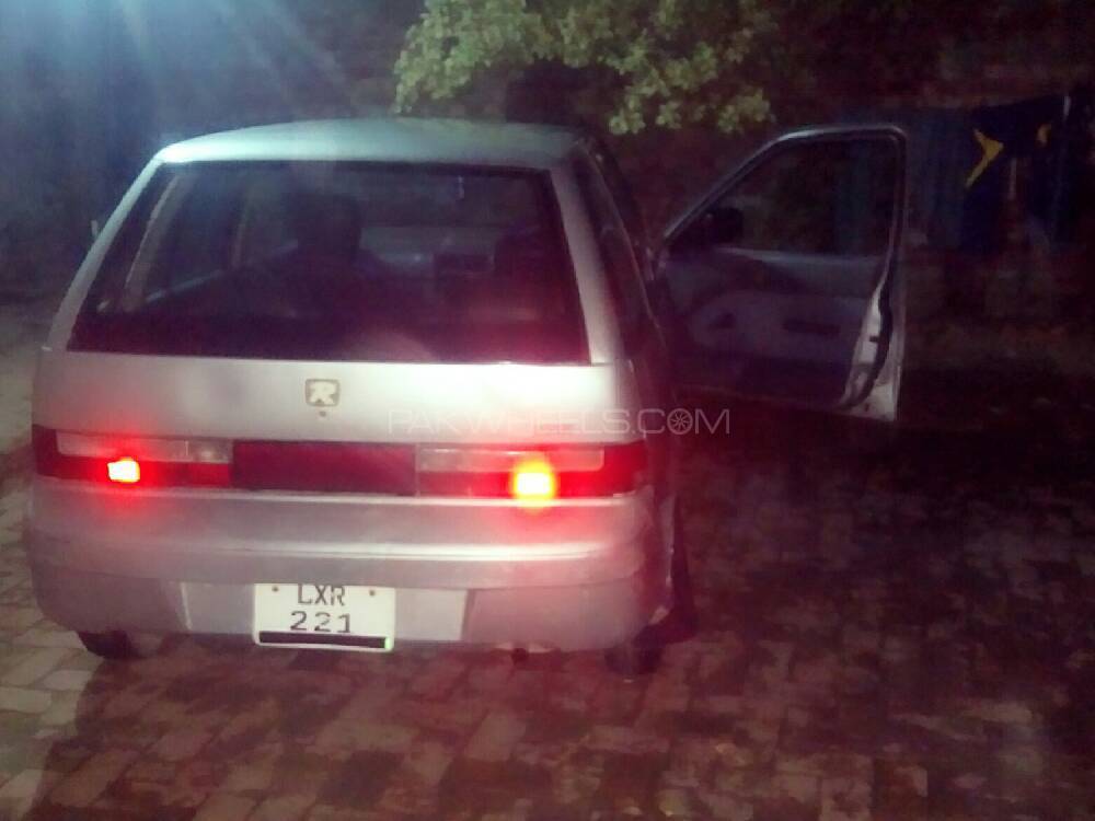 Suzuki cultus 2000