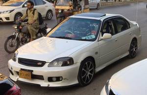 ہونڈا سوک - 2000