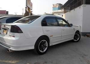ہونڈا سوک - 2005