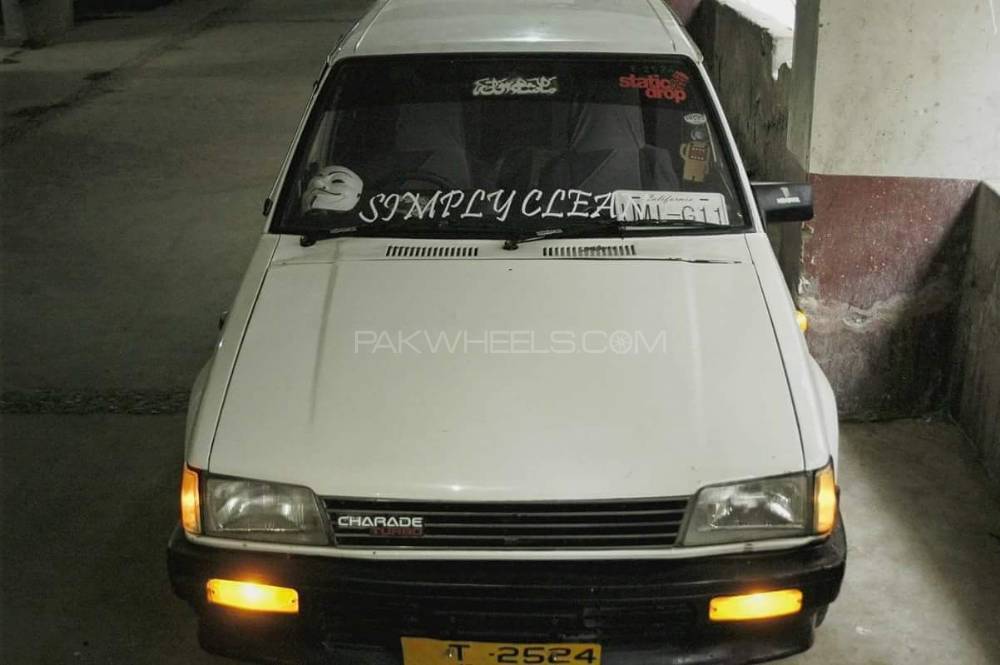 Daihatsu Charade - 1991  Daihatsu Charade - 1991  Image-5