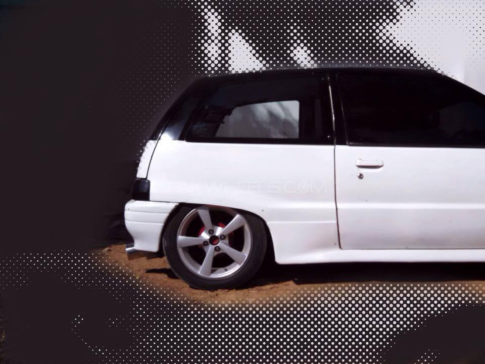Daihatsu Charade - 1990  Daihatsu Charade - 1990  Image-9