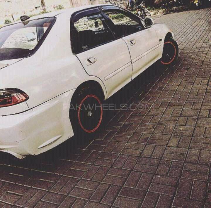 ہونڈا سوک - 1995  ہونڈا سوک - 1995  Image-2