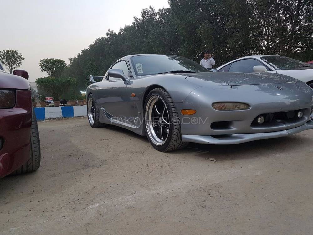 Mazda Rx7 - 1999  Mazda Rx7 - 1999  Image-2