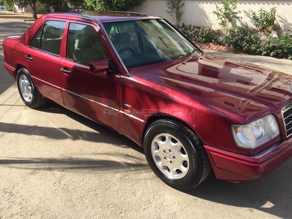 Mercedes Benz E Class - 1994 Linda Mercedes Benz E Class - 1994 Linda Image-12